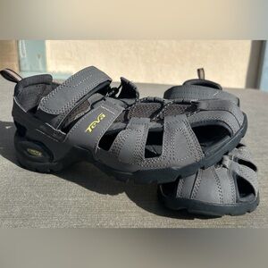 Teva Men's Size 11 Forebay Fisherman Water Sandals Brown Style 1001116 Outdoor